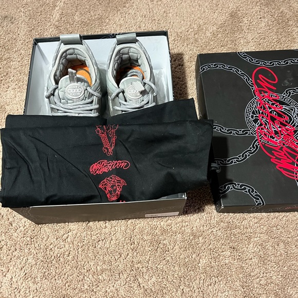 Versace Chain Reaction Grey - Picture 6 of 6